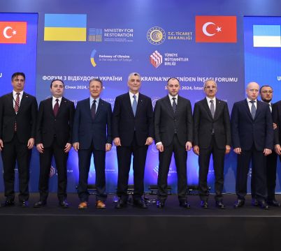 Ukrayna’yı, Türk müteahhitler yeniden inşa edecek