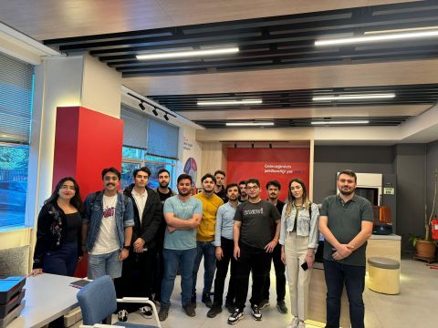 Bursa Uludağ Üniversitesi öğrencilerine Coşkunöz Eğitim Vakfı desteği